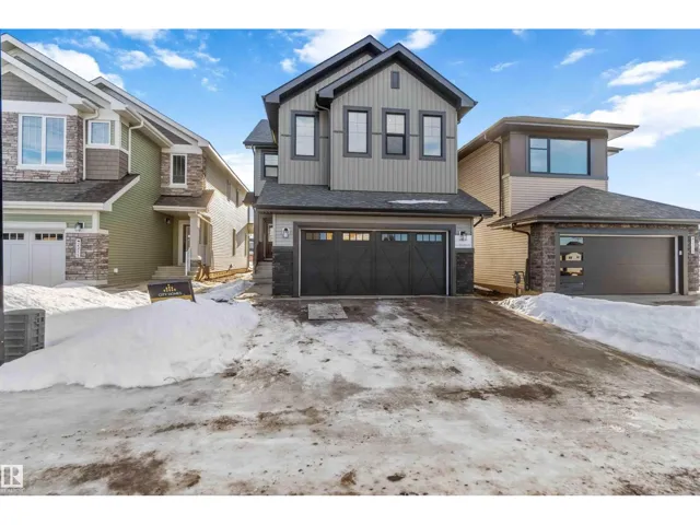 2215 4 AV SW, Edmonton, Alberta T6X3L4
