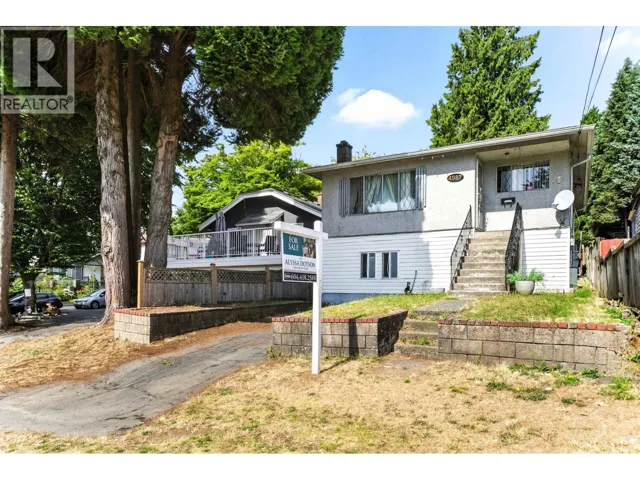 4987 HOY STREET, Vancouver, British Columbia V5R4N6