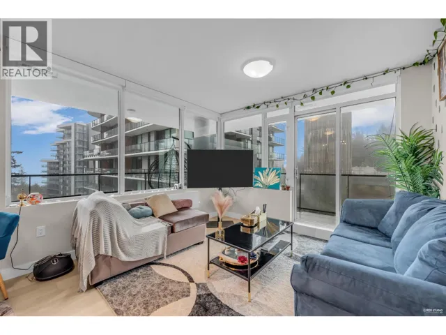 702 8725 UNIVERSITY CRESCENT, Burnaby, British Columbia V5A4Y8