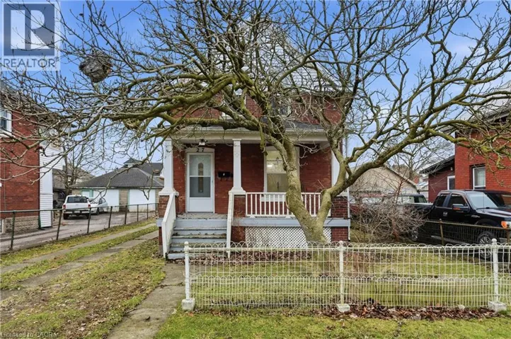 27 ALBERT Street, Welland, Ontario L3B4L1