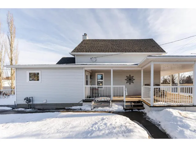 4712 50 AV, Beaumont, Alberta T4X1H5