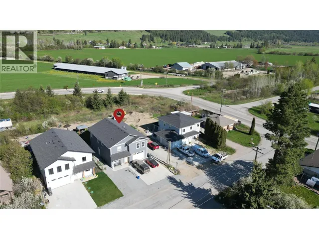 148 4th Avenue, Grindrod, British Columbia V0E1Y0