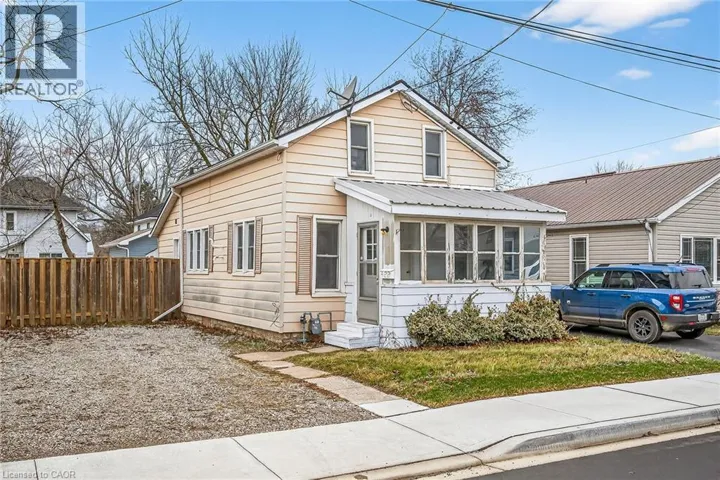 422 GRIFFITH Street, Dunnville, Ontario N1A2P3
