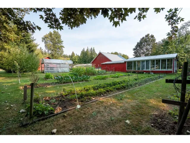 2916 184 STREET, Surrey, British Columbia V2Z9V2