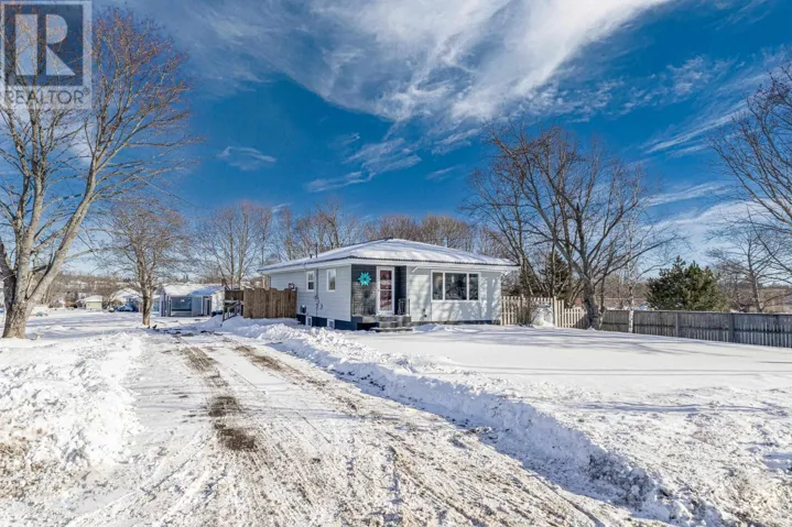 68 MEADOWBANK Road, Cornwall, Prince Edward Island C0A1H0