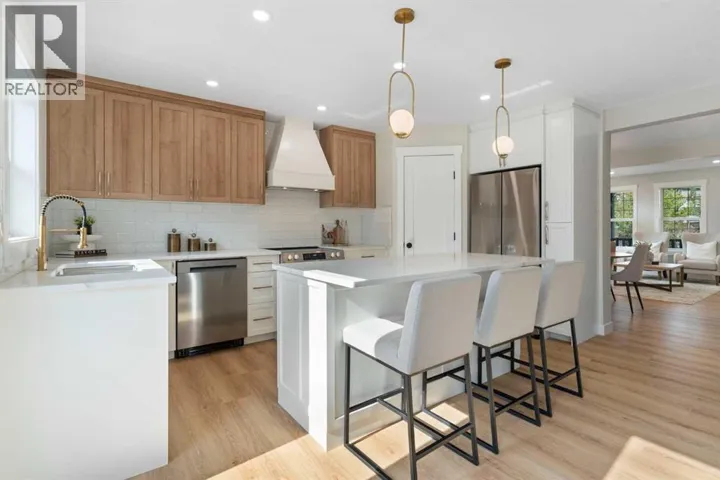 335 Hidden Creek Boulevard NW, Calgary, Alberta T3A6L1