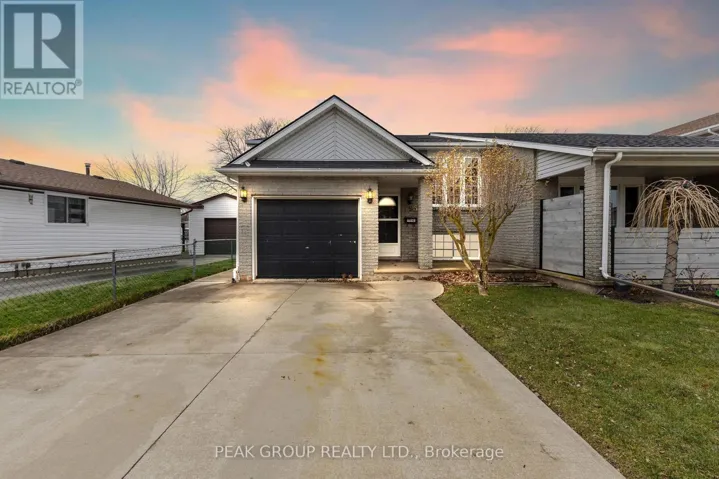 7953 PADDOCK TRAIL, Niagara Falls (Ascot), Ontario L2H1W7