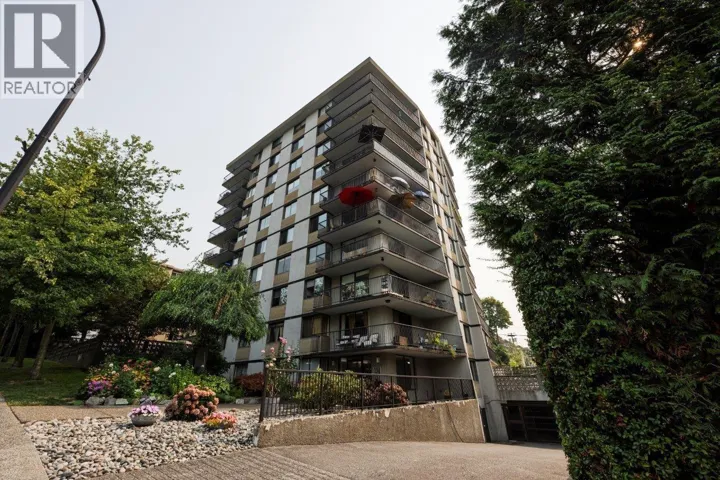 302 540 LONSDALE AVENUE, North Vancouver, British Columbia V7M2G7