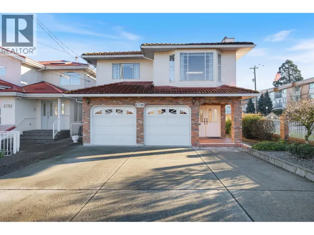 6796 WALTHAM AVENUE, Burnaby, British Columbia V5H3V8