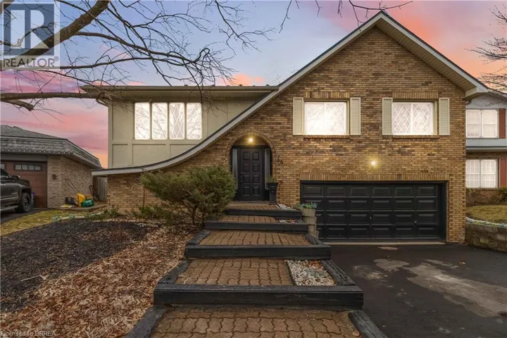 38 BLACK LOCUST Way, Brantford, Ontario N3R7C7