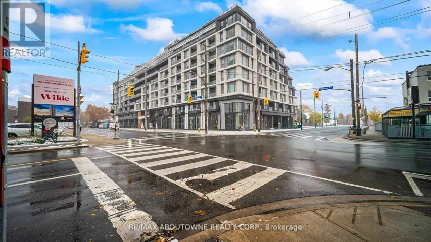 412 - 556 MARLEE AVENUE, Toronto (Yorkdale-Glen Park), Ontario M6B0B1