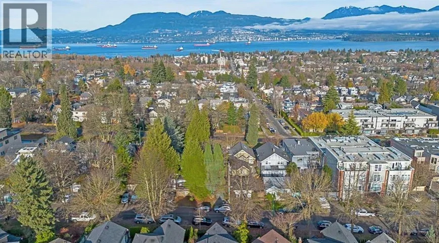3694 W 16TH AVENUE, Vancouver, British Columbia V6R3C4