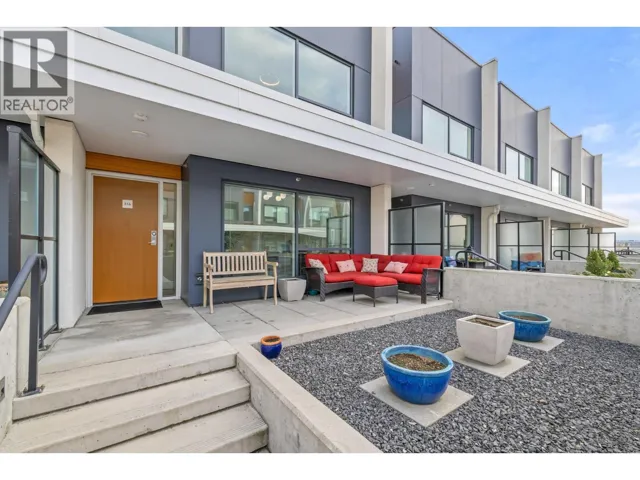 3030 Pandosy Street Unit# 316, Kelowna, British Columbia V1Y0C4