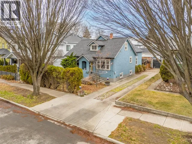 756 Stockwell Avenue, Kelowna, British Columbia V1Y6V9