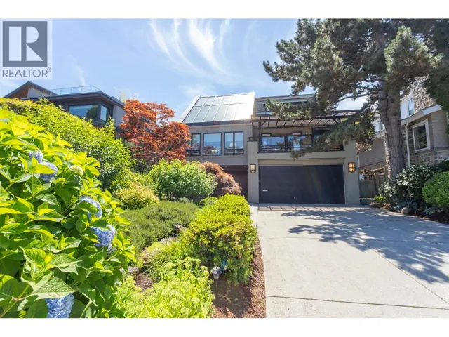 4468 W 1ST AVENUE, Vancouver, British Columbia V6R4J4