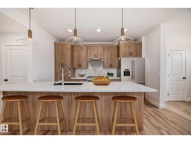 1314 KESWICK DR SW, Edmonton, Alberta T6W4V8
