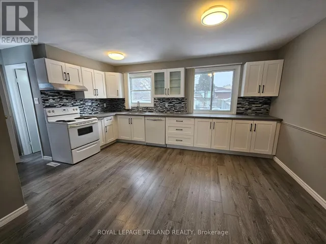 1004 LAWSON ROAD, London North (North I), Ontario N6G3M2