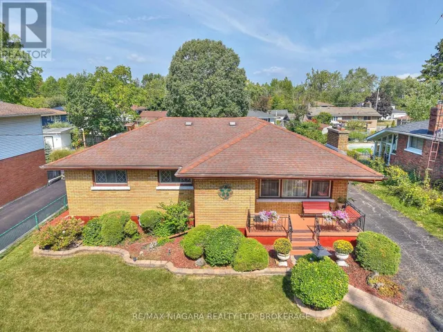 316 BOWEN ROAD, Fort Erie (Central), Ontario L2A2Y9