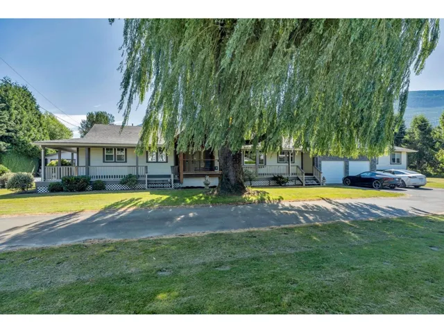 3850 BOUNDARY ROAD, Yarrow, Yarrow, British Columbia V2R5J4