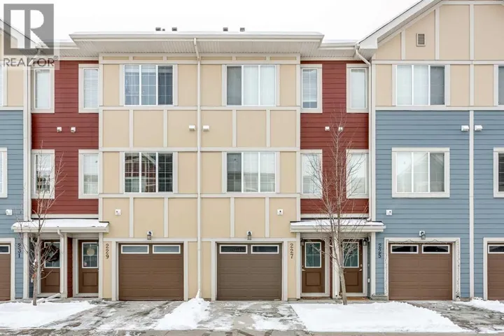 227 Marquis Lane SE, Calgary, Alberta T3M2G8