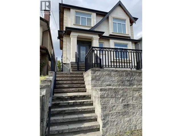West BSMT 717 E 61ST AVENUE, Vancouver, British Columbia V5X2C1