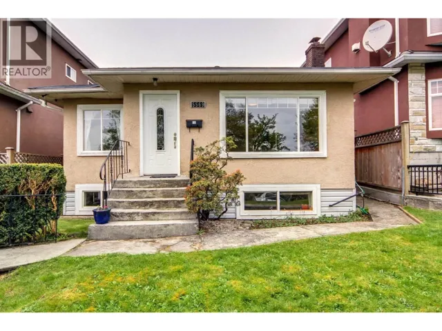 5569 CULLODEN STREET, Vancouver, British Columbia V5W3R9