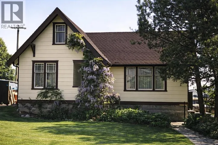 375 BLUE MOUNTAIN STREET, Coquitlam, British Columbia V3K4J7