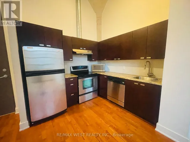 424 - 637 LAKE SHORE BOULEVARD W, Toronto (Niagara), Ontario M5V3J6