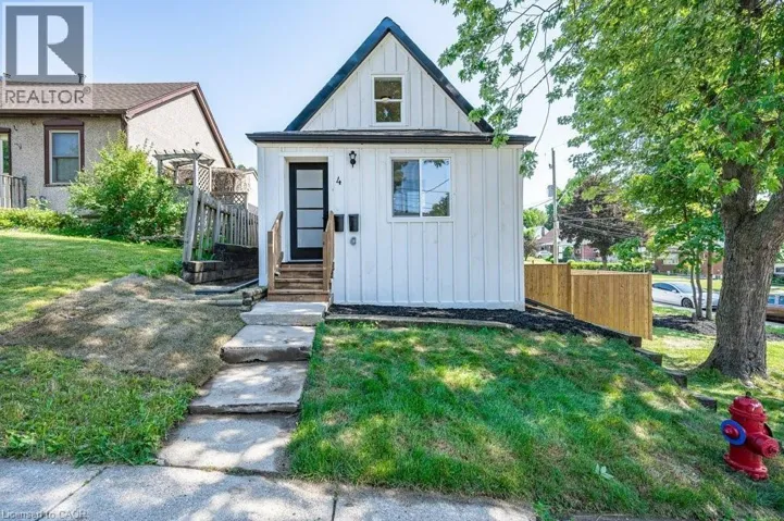 4 ROYAL Avenue, Hamilton, Ontario L8S2C2