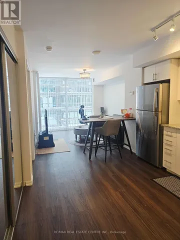 319 - 3091 DUFFERIN STREET, Toronto (Yorkdale-Glen Park), Ontario M6A0C4