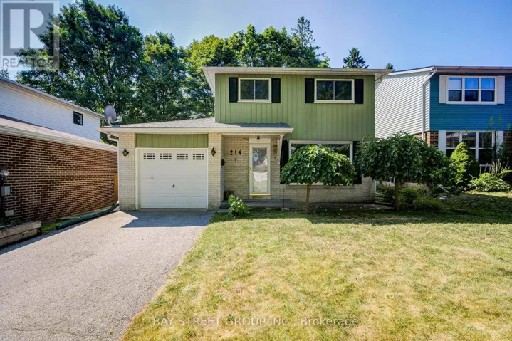 214 WILLIAM ROE BOULEVARD, Newmarket (Central Newmarket), Ontario L3Y1B5