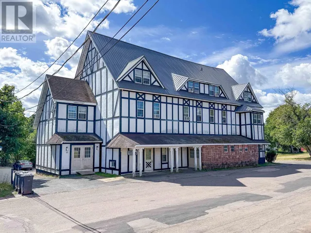 16-20 School Street, Montague, Prince Edward Island C0A1R0