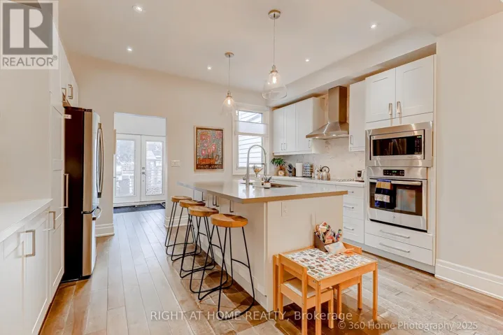 529 DUPONT STREET, Toronto (Annex), Ontario M6G1Y8