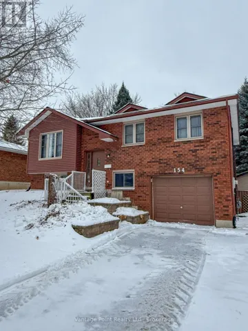154 15TH AVE CLOSE, Hanover, Ontario N4N3P8