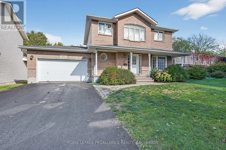 1974 GEOLOGY TRAIL, Kingston (City SouthWest), Ontario K7M9H5