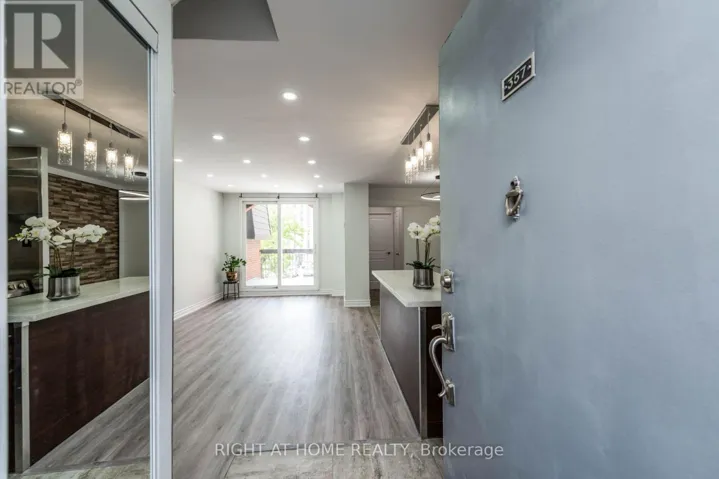 1395 WILLIAMSPORT DRIVE, Mississauga (Applewood), Ontario L4X2T4