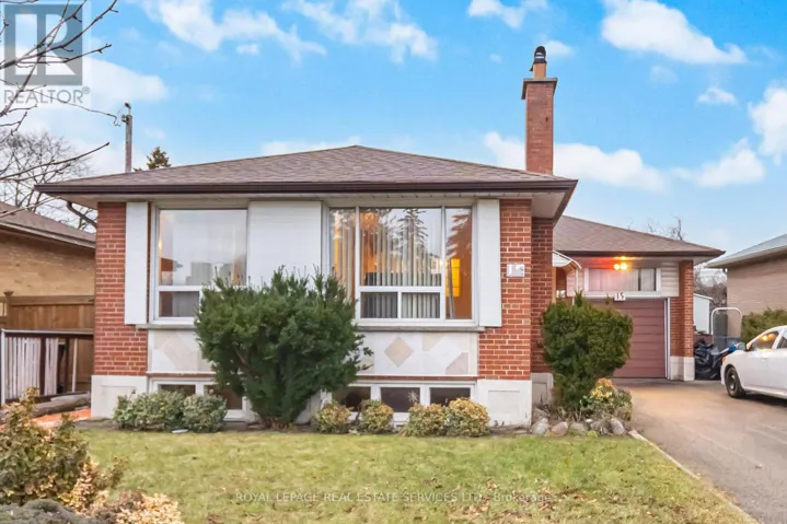 15 STEVENHARRIS DRIVE, Toronto (Markland Wood), Ontario M9C1T9