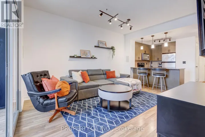 1101 - 9235 JANE STREET, Vaughan (Maple), Ontario L6A0J8