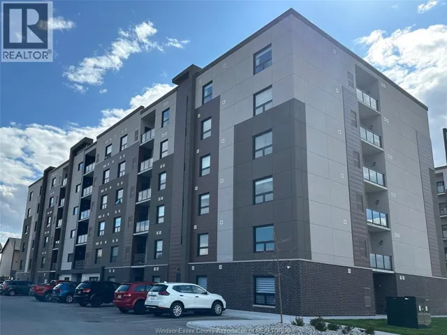 728 Brownstone Unit# 505, Tecumseh, Ontario N9K0C4