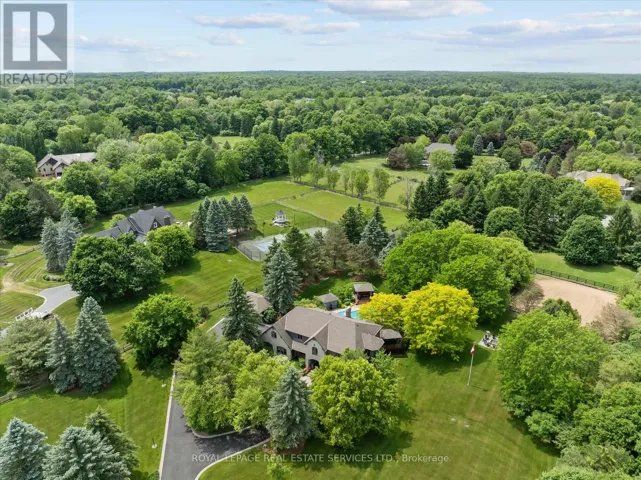 2315 8 SIDEROAD, Burlington, Ontario L7P0M5
