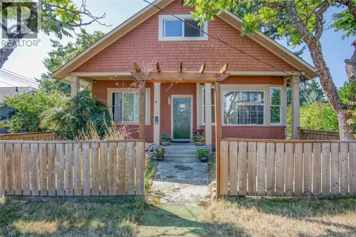 415 Machleary St, Nanaimo, British Columbia V9R2H1