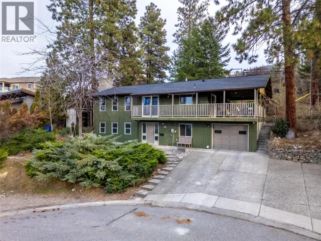 130 Laurel Place, Penticton, British Columbia V2A7S7