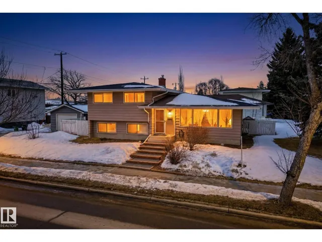 11428 51 AV NW, Edmonton, Alberta T6H0M2