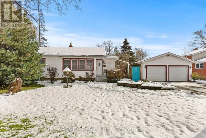 7962 BOOTH STREET, Niagara Falls (Ascot), Ontario L2H1E8