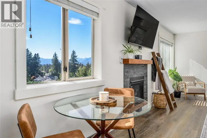 304 4685 Alderwood Pl, Courtenay, British Columbia V9N9A1