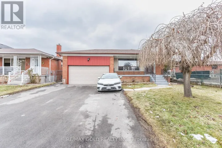 3359 LEHIGH CRESCENT, Mississauga (Malton), Ontario L4T1W9