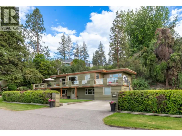 391 Braeloch Road, Kelowna, British Columbia V1W4J2