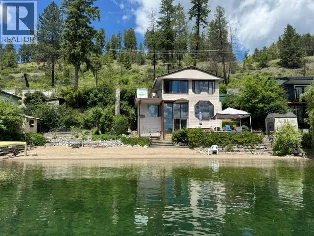 125 Brown Road, Christina Lake, British Columbia V0H1E1