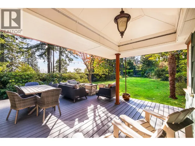 1090 W KEITH ROAD, North Vancouver, British Columbia V7P1Y5