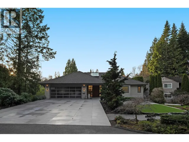 5361 BROOKSIDE AVENUE, West Vancouver, British Columbia V7W1N2